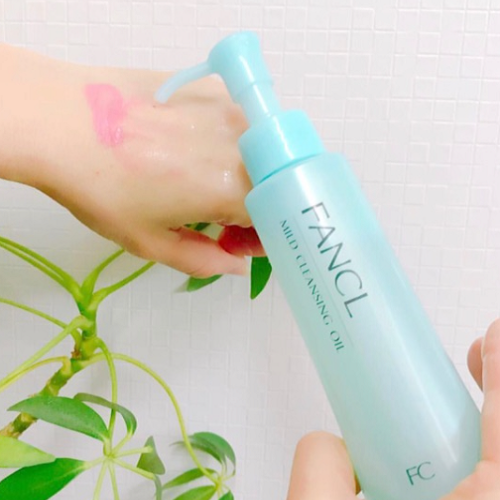 Review 8 dầu tẩy trang cho da dầu được nhiều người dùng 2025