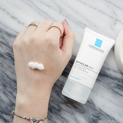 Review 7 loại kem dưỡng ẩm cho da dầu phổ biến được tìm kiếm nhiều nhất 2023