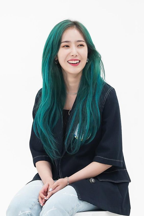 màu tóc xanh idol kpop_6