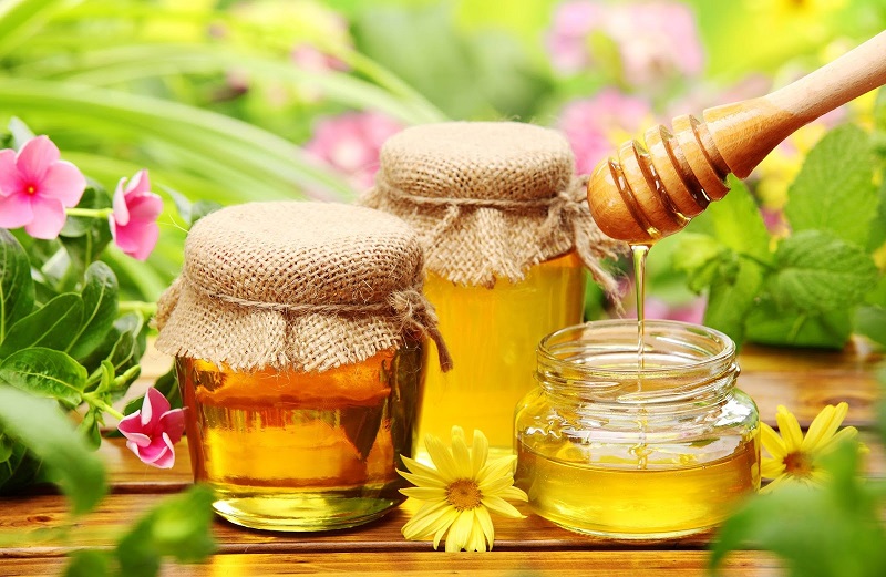 Nặn mụn xong có nên bôi mật ong không? 1