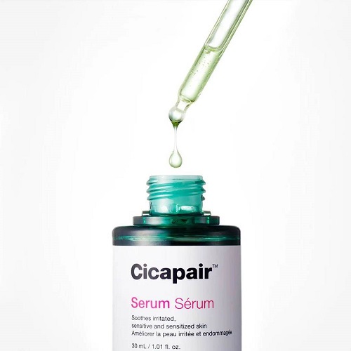 Review 5 loại serum rau má được đánh giá cao về công dụng nhất 2025