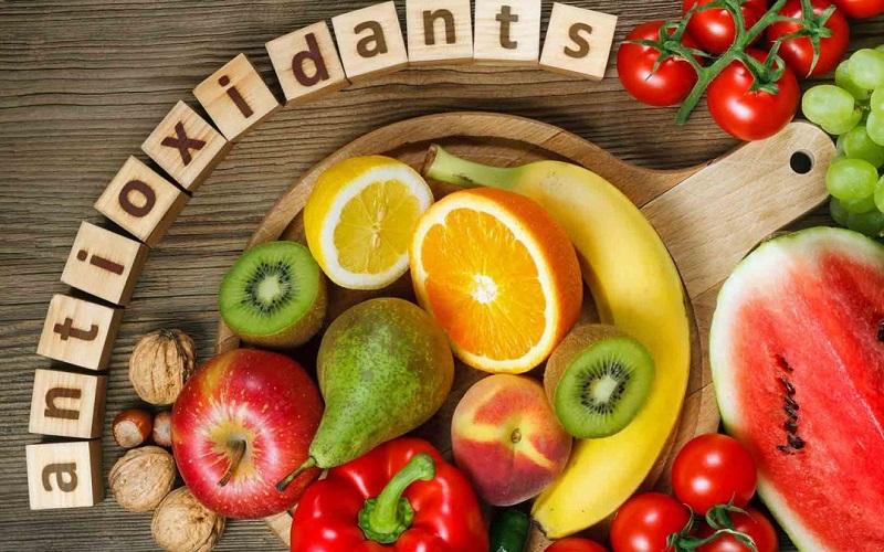 Antioxidants thực chất là các chất chống oxy hóa, chất này có nhiều trong rau củ quả