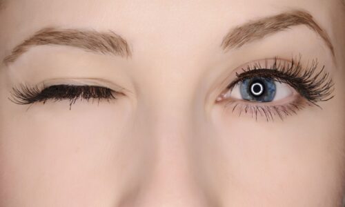Review 5 mascara làm dài mi chống lem “siêu xịn” được chị em ưa chuộng 2025
