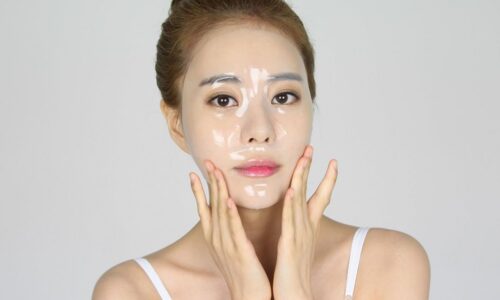 Kinh nghiệm đắp mặt nạ đúng cách giúp da sạch đẹp "không tì vết"