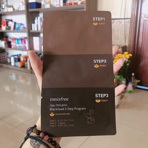 Review 7 mặt nạ lột mụn được giới skincare khuyên dùng 2025