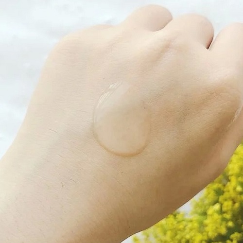 Review 5 nước hoa hồng Hada Labo 2025 có thật sự tốt không?