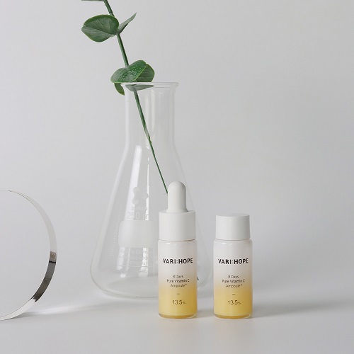Review 10 serum trị thâm được giới skincare ưu ái 2025