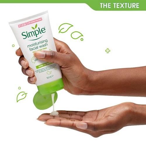Review 6 sữa rửa mặt Simple phổ biến nhiều người dùng 2025