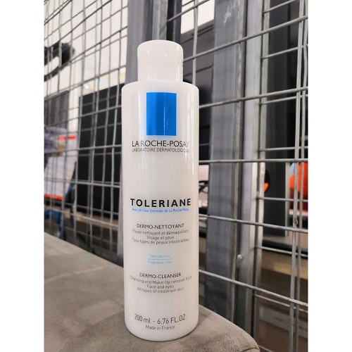 Review 8 sữa rửa mặt La Roche Posay siêu hot đáng mua 2025