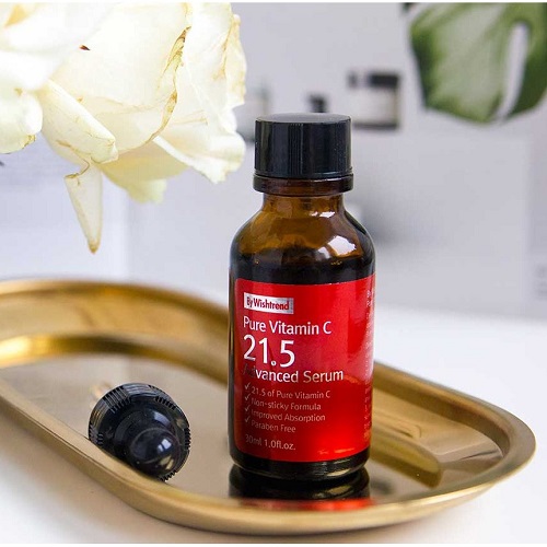 Review 10 serum trị thâm được giới skincare ưu ái 2025