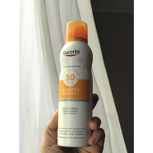 Kem chống nắng Eucerin Sun Spray Transparent Dry Touch Sensitive Protect SPF 50