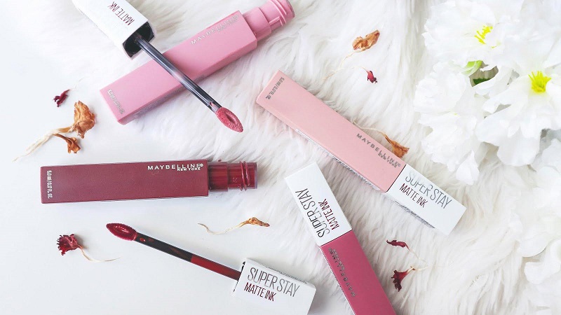 Khả năng lên màu của son Maybelline