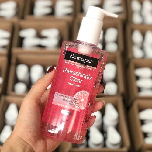 Review 5 sữa rửa mặt Neutrogena “bán chạy” nhất 2025