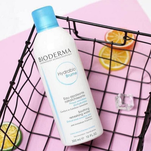 Review xịt khoáng Bioderma Hydrabio Brume “hạ nhiệt” kịp thời cho làn da