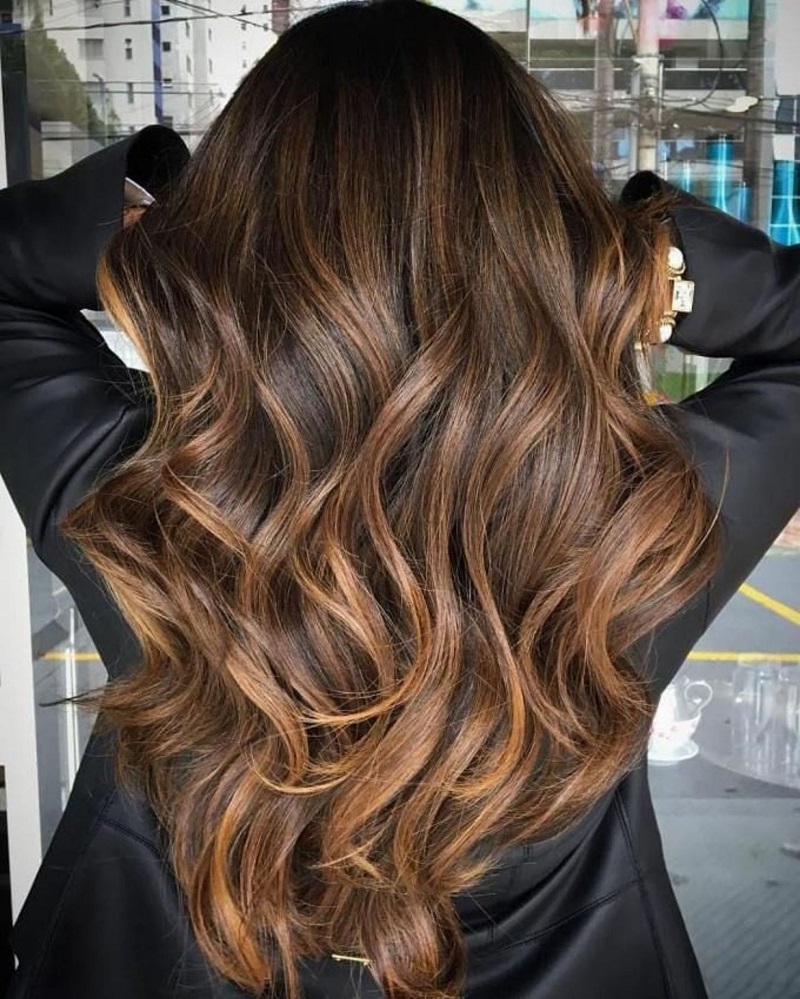 Balayage hair là xu hướng nhuộm tóc độc đáo và tự nhiên đang hot hiện nay