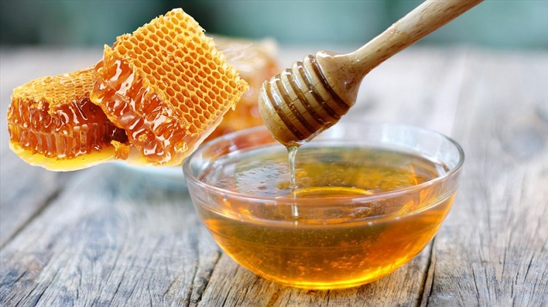 Dùng mật ong là cách làm tan mỡ bụng đơn giản nhưng lại hữu ích