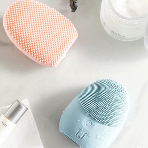 Review máy rửa mặt Miniso giá bình dân thì liệu có tốt không?