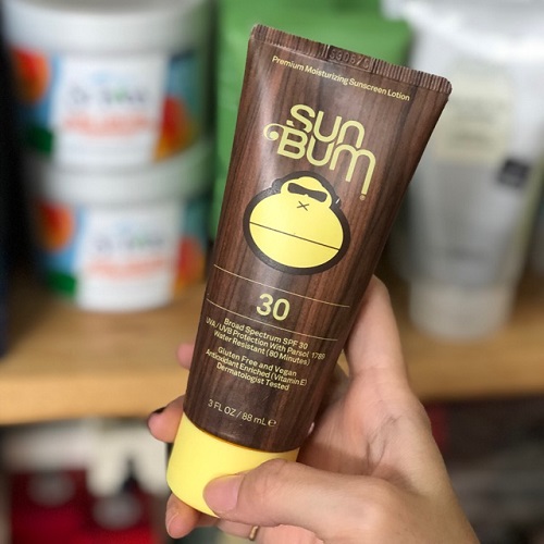 Review 8 kem chống nắng cho nam được phái mạnh lựa chọn 2025