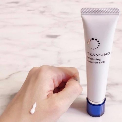 Review 12 kem trị tàn nhang được chuyên gia đánh giá cao 2025