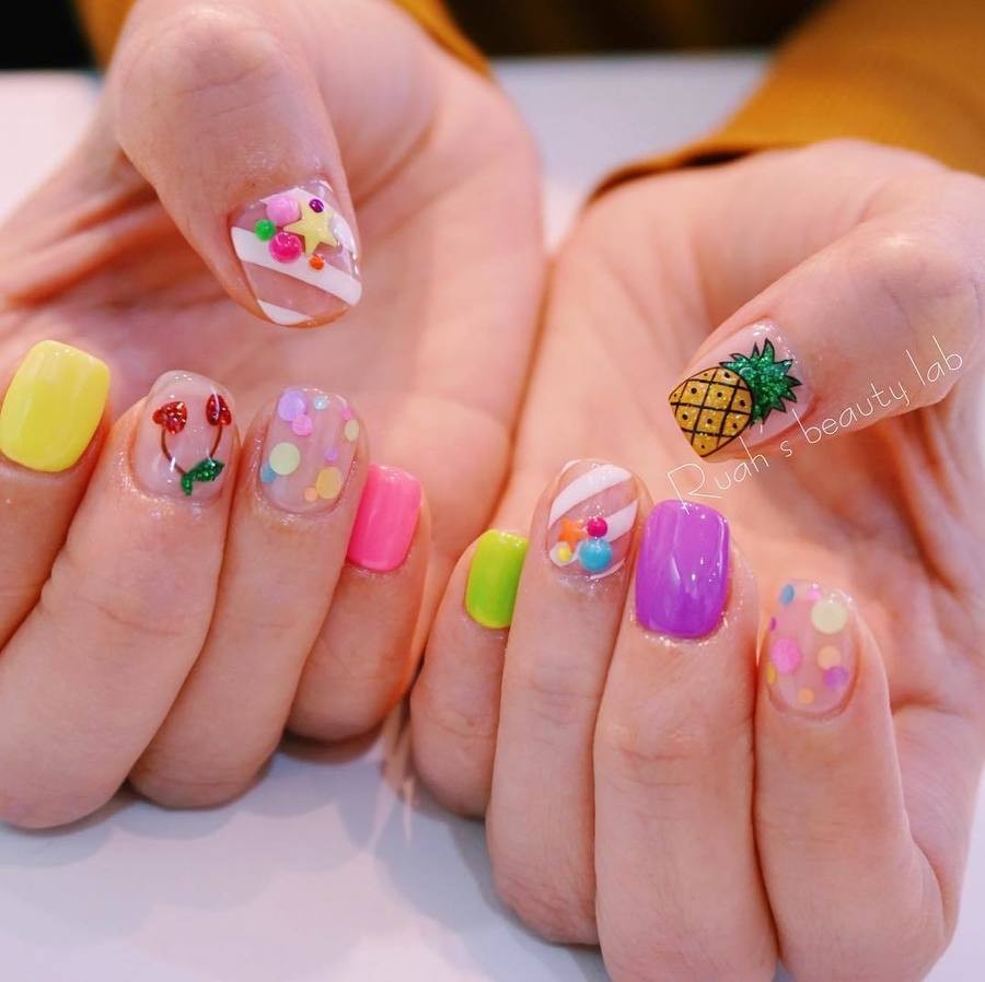 Chia sẻ 3 kiểu nail hình trái thơm siêu đáng yêu 32