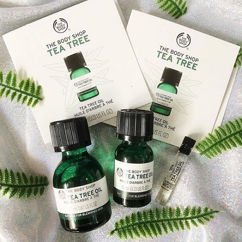 Review 7 serum trị mụn ẩn được “beauty blogger” khen ngợi 2025