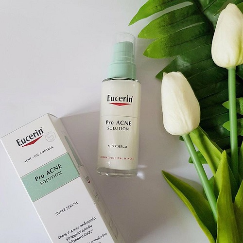 Review 7 serum trị mụn cho da dầu đáng dùng hiện nay 2025