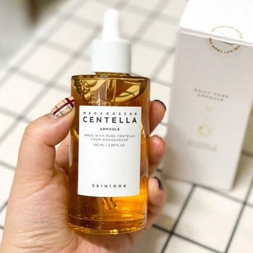Review 7 serum trị mụn ẩn được “beauty blogger” khen ngợi 2025