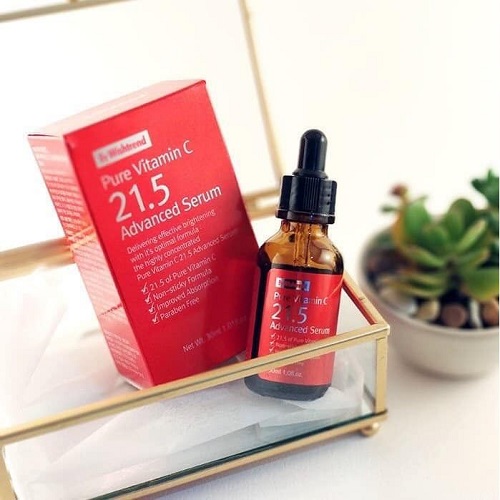 Review 8 serum trị mụn thâm “hot hit” được nhiều lượt mua 2025