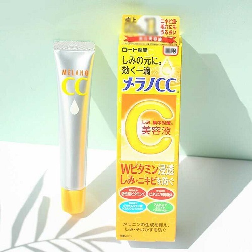 Review 8 serum trị mụn thâm “hot hit” được nhiều lượt mua 2025