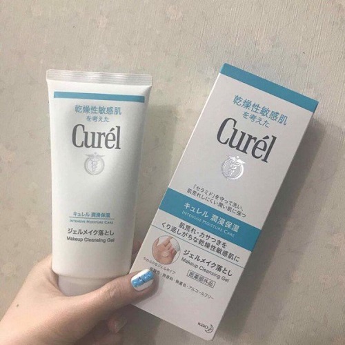 Gel tẩy trang Curel Intensive Moisture Care Makeup Cleansing Gel