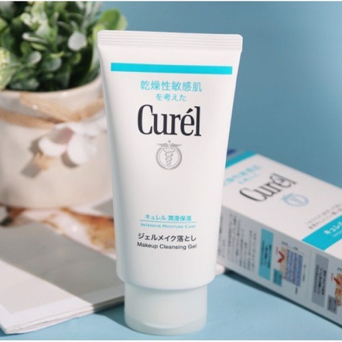 Review 9 gel tẩy trang đang được yêu thích hiện nay 2025