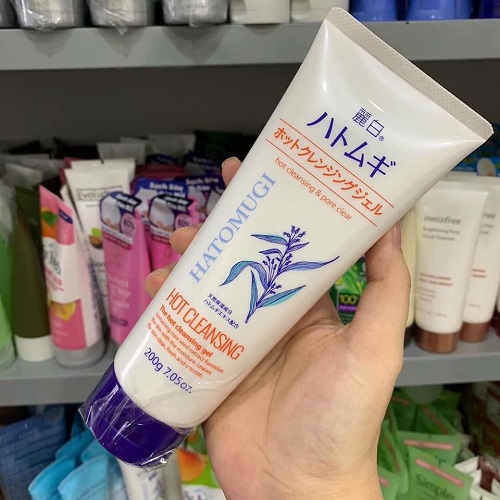 Review 9 gel tẩy trang đang được yêu thích hiện nay 2025