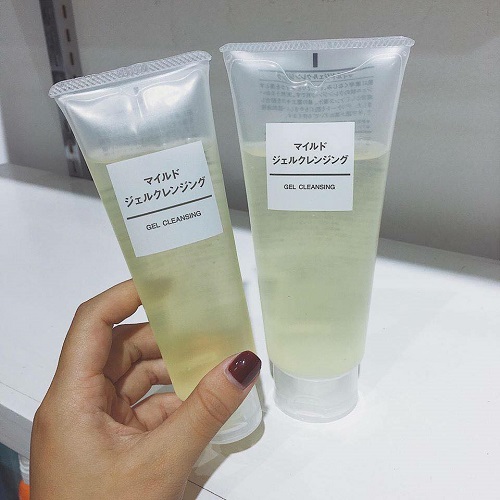 Review 9 gel tẩy trang đang được yêu thích hiện nay 2025