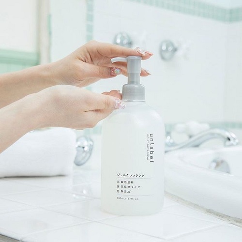 Review 9 gel tẩy trang đang được yêu thích hiện nay 2025