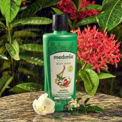 Review 5 sữa tắm Medimix trị mụn có đáng sử dụng không?